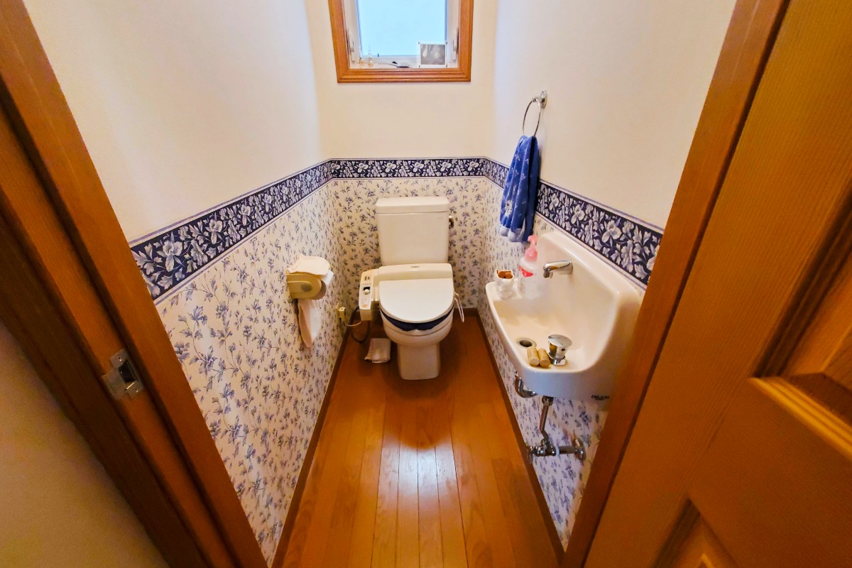 トイレリフォーム前